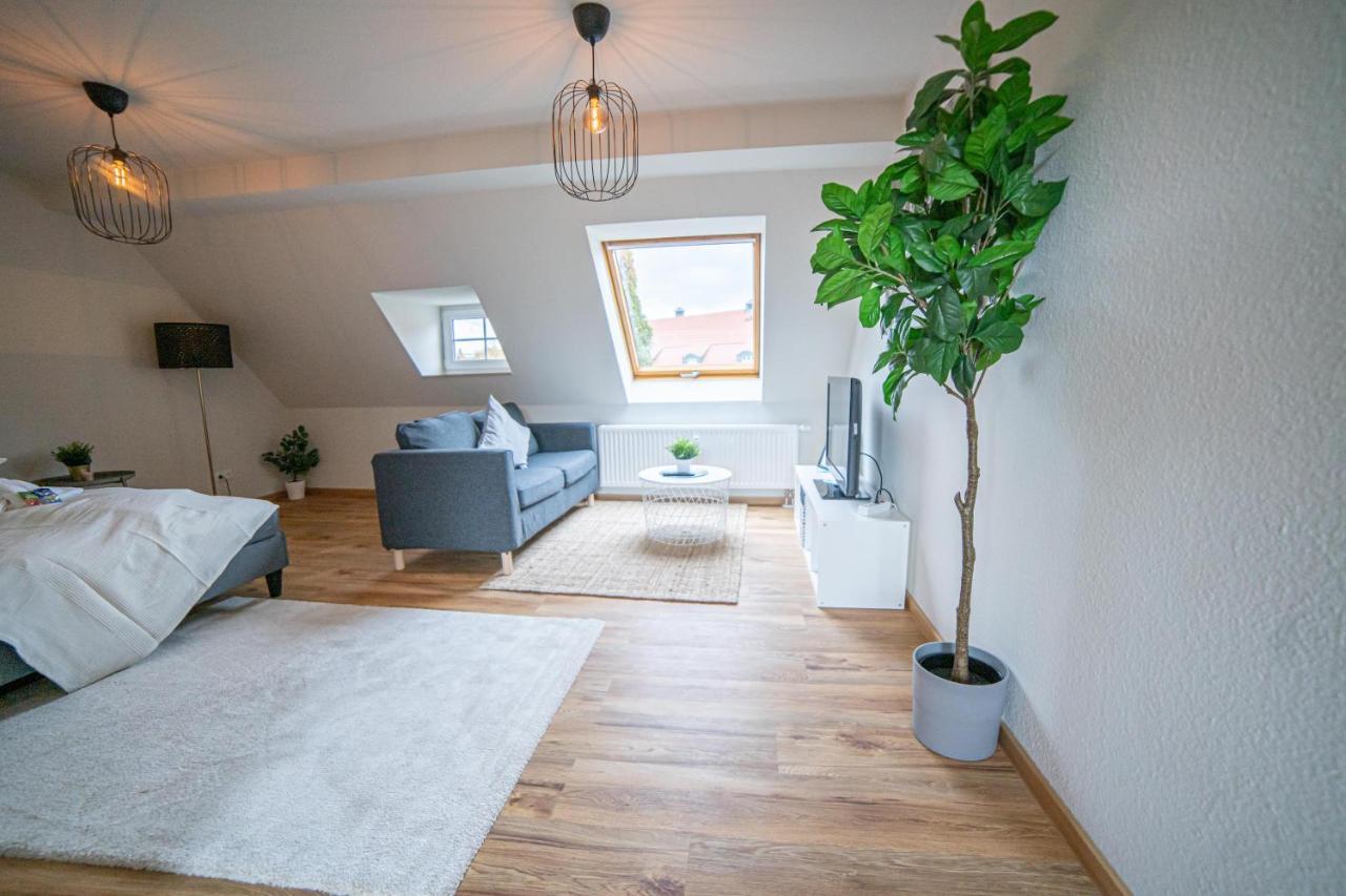 Fullhouse - Zwickau - L8 - Balcony - Smarttv - Nespresso Appartement Buitenkant foto