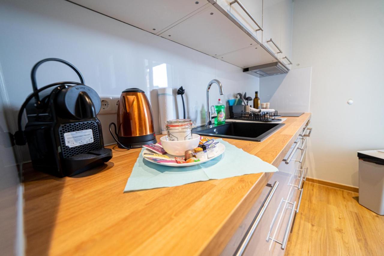 Fullhouse - Zwickau - L8 - Balcony - Smarttv - Nespresso Appartement Buitenkant foto
